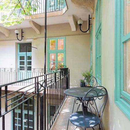 Chestnut & Eliza Suites Budapest Exterior foto
