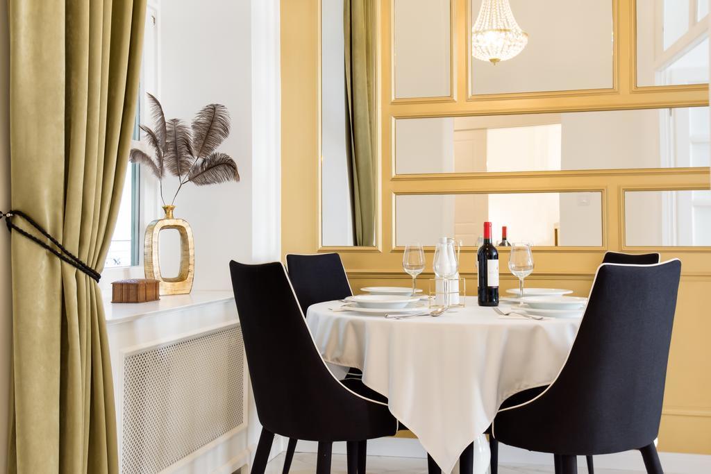 Chestnut & Eliza Suites Budapest Exterior foto