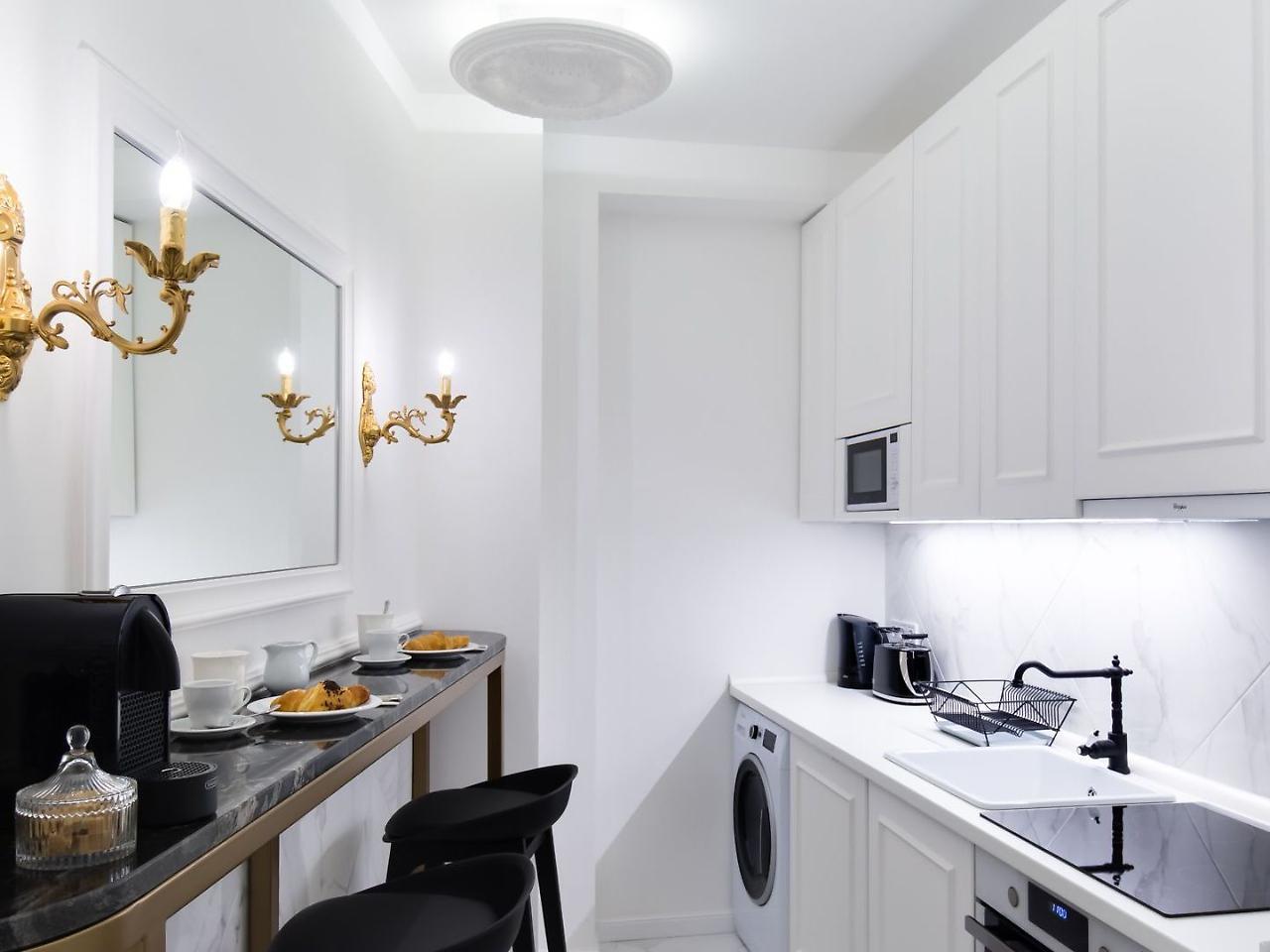 Chestnut & Eliza Suites Budapest Exterior foto